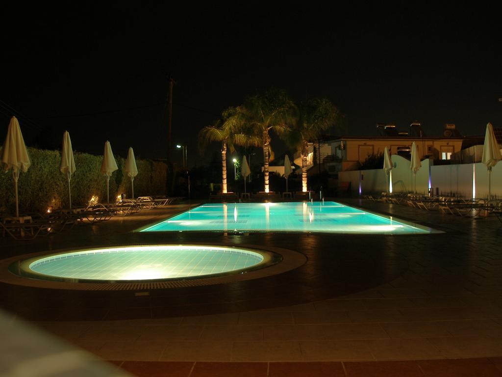 Sun Maris Aparthotel Faliraki Exterior photo
